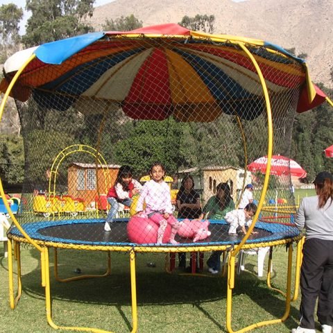 Juegos para niños en el Club Ricardo Palma Chosica - Peru