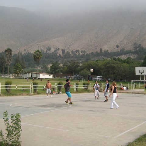 Espacios de Recreacion para grandes y chicos en el Club Ricardo Palma Chosica - Peru