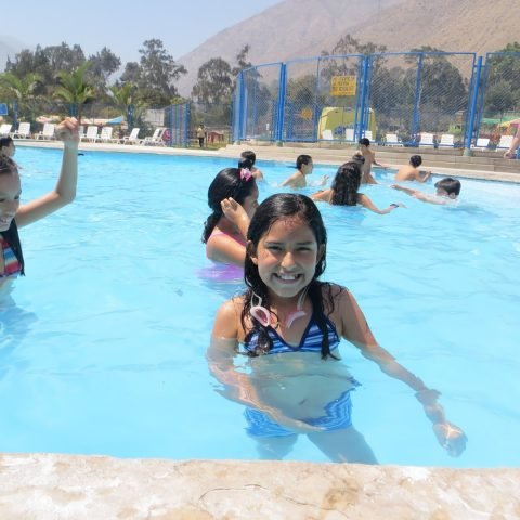 Piscinas para niños en el Club Ricardo Palma Chosica - Peru